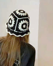 Load image into Gallery viewer, Crotchet Hats